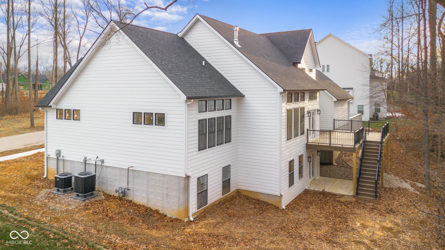 Listing Image 53