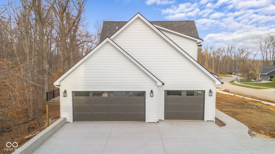 Listing Image 54