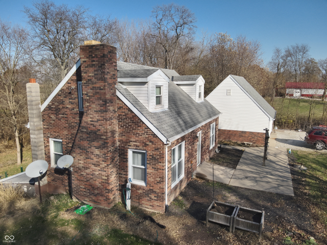 Listing Image 37
