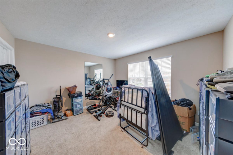 Listing Image 44