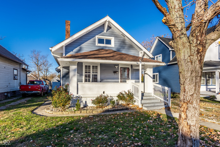 Listing Image 3