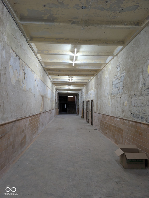 Listing Image 13
