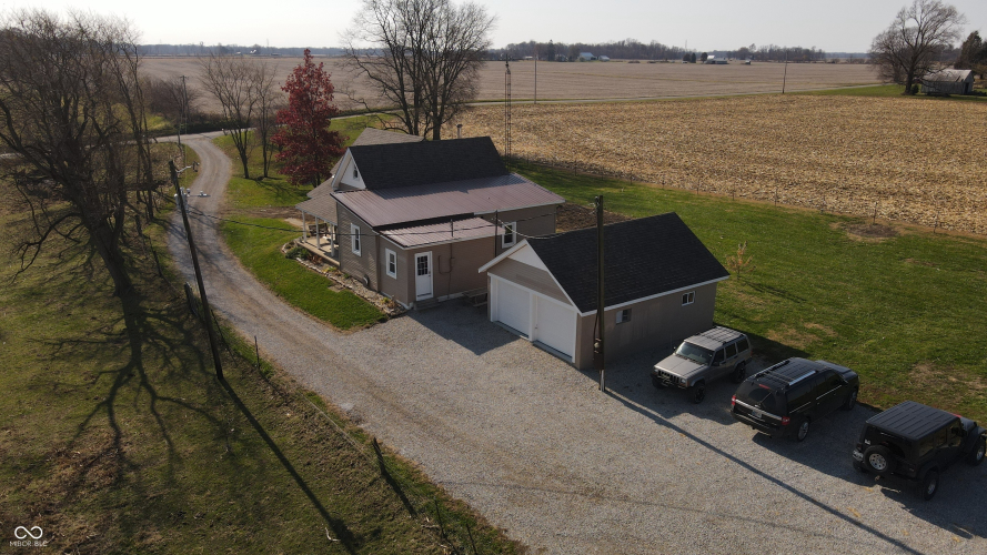 Listing Image 11