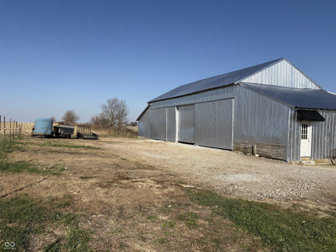 Listing Image 51