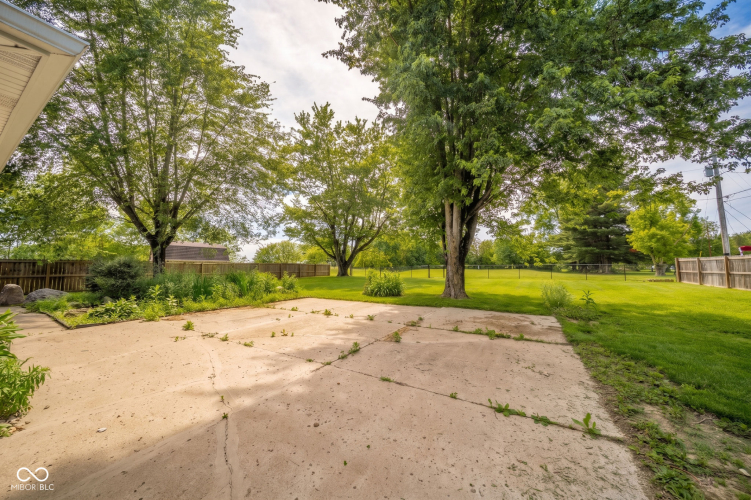 Listing Image 27