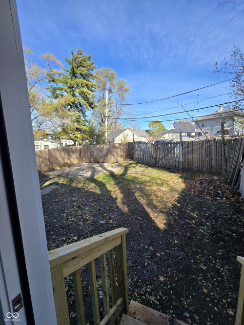 Listing Image 33