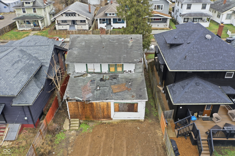 Listing Image 18