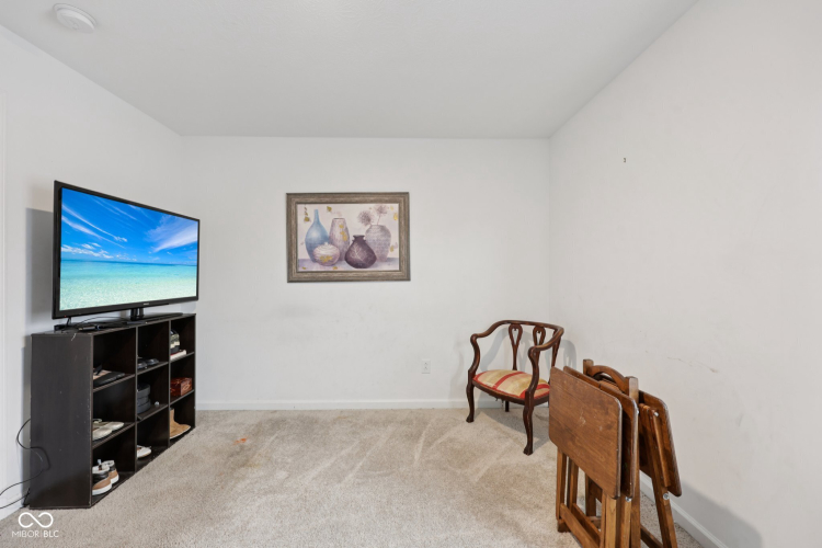 Listing Image 37
