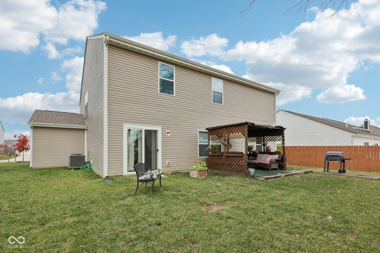Listing Image 52