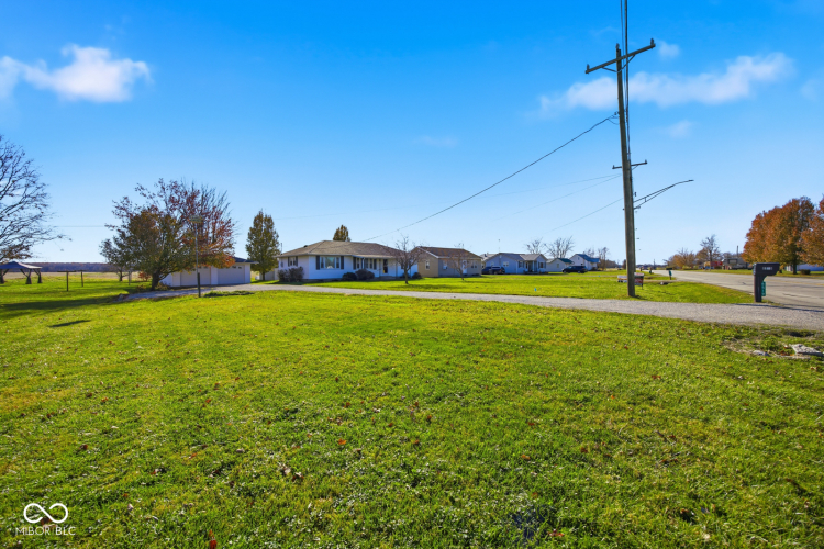 Listing Image 32