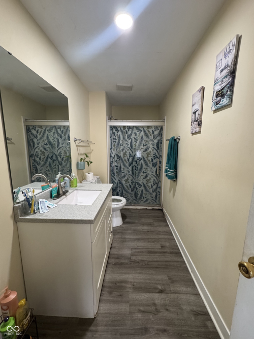 Listing Image 15