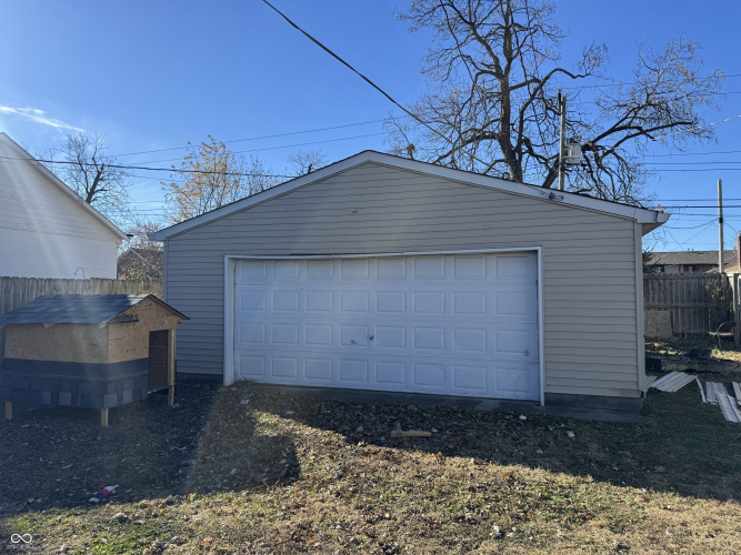 Listing Image 25