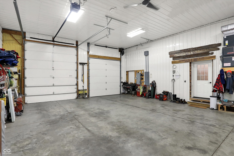 Listing Image 26