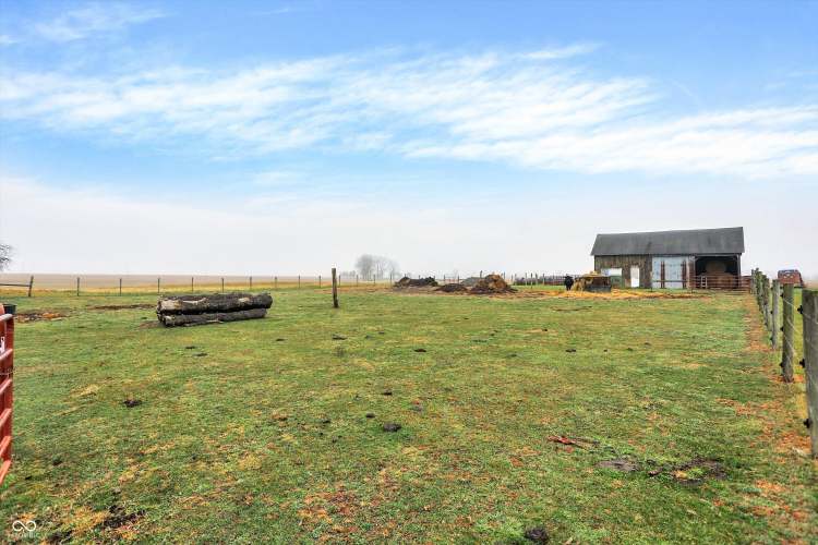 Listing Image 30