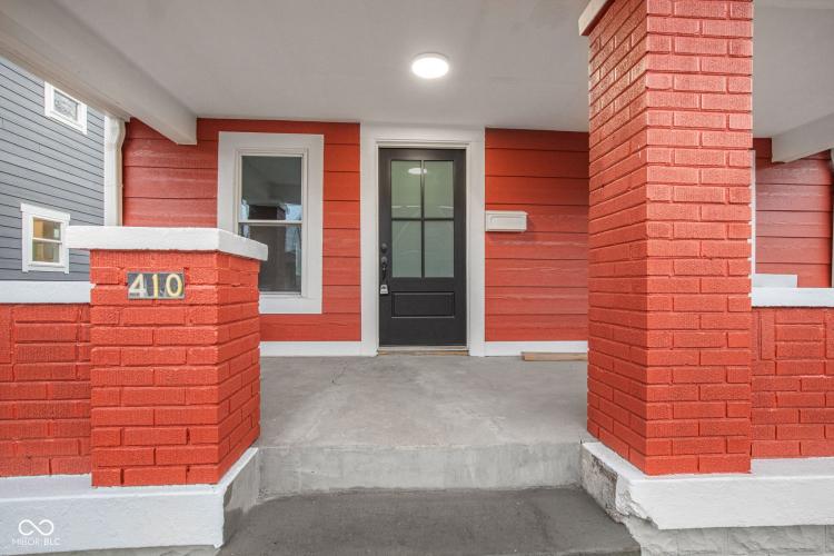 Listing Image 6