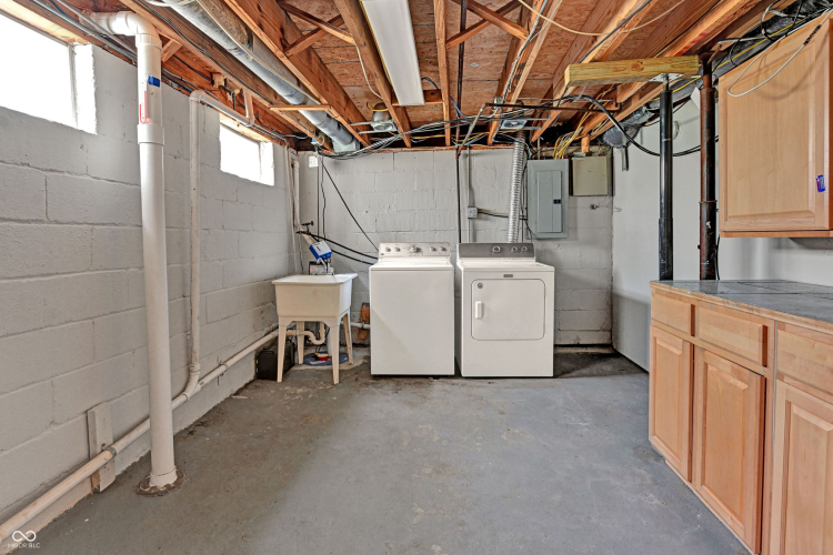 Listing Image 53