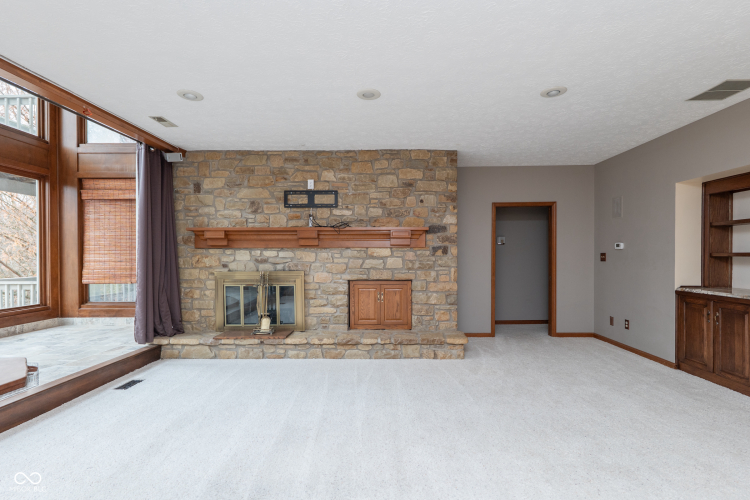 Listing Image 44