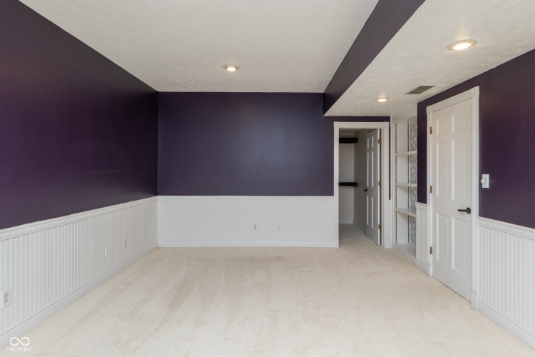 Listing Image 62