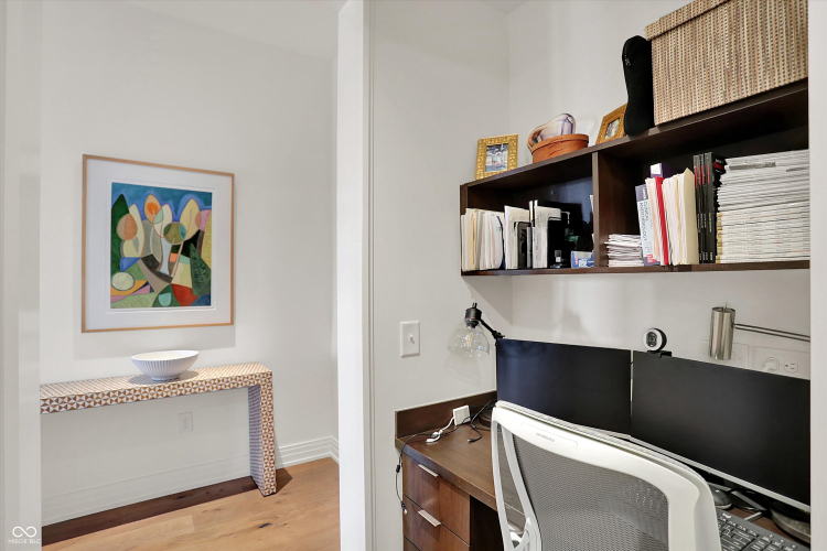 Listing Image 21