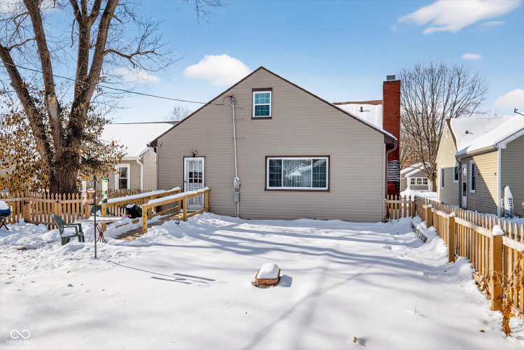 Listing Image 53