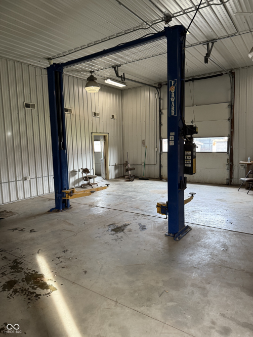 Listing Image 13