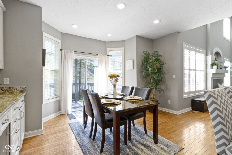 Listing Image 22