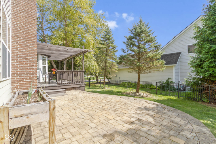 Listing Image 62