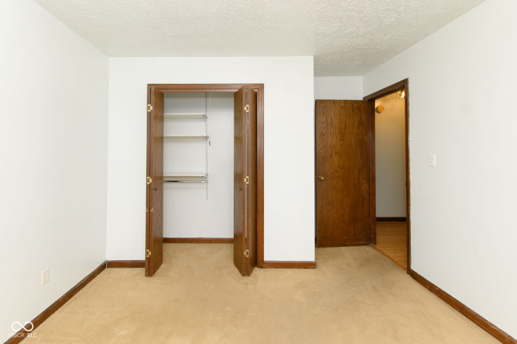 Listing Image 45