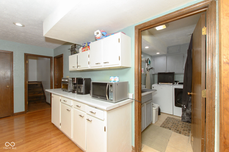 Listing Image 57