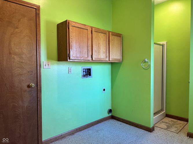 Listing Image 28