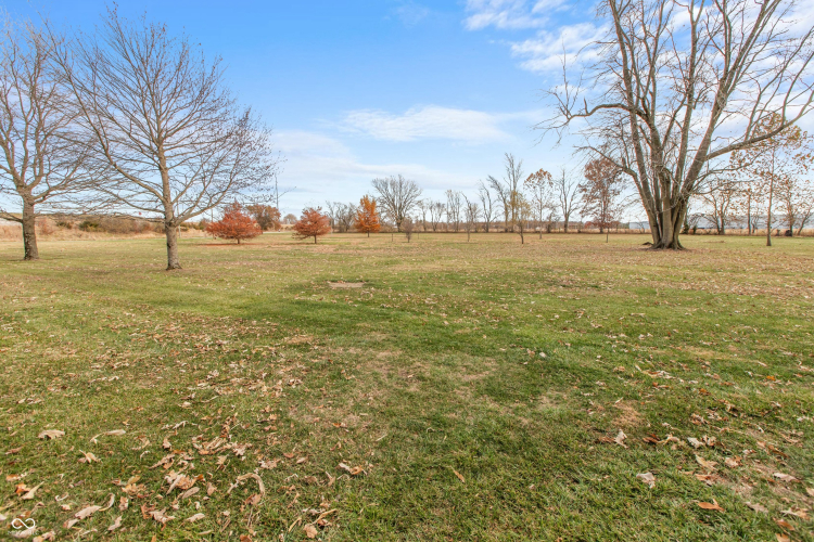 Listing Image 41