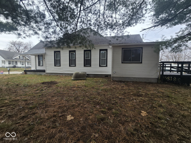 Listing Image 5