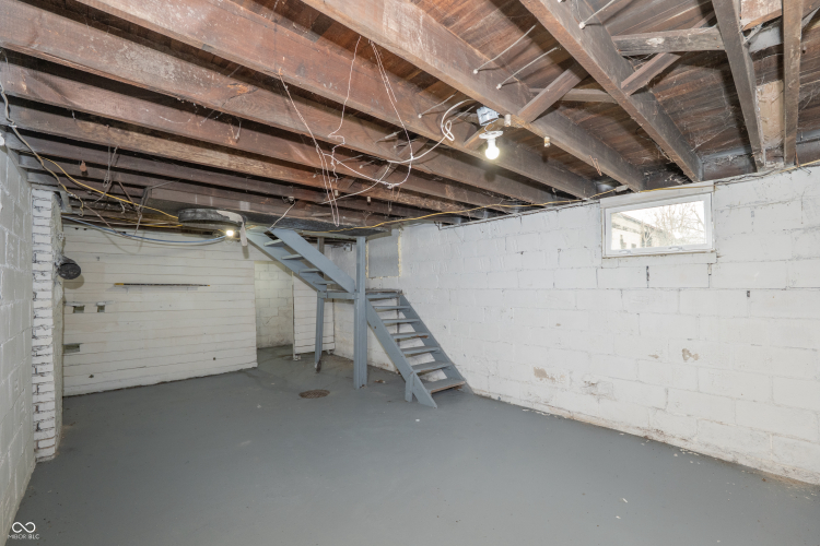 Listing Image 49