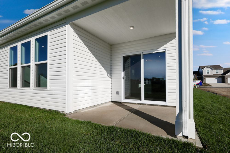 Listing Image 35