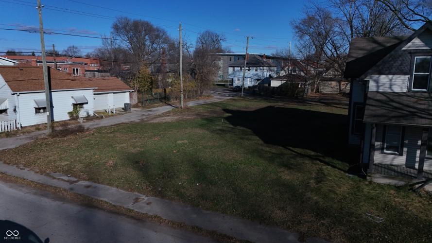 Listing Image 8