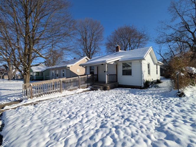 Listing Image 3