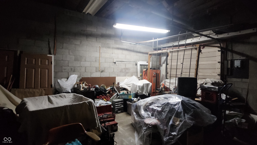 Listing Image 13