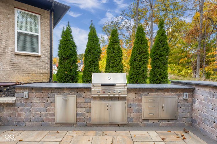 Listing Image 113