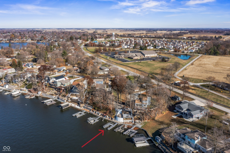Listing Image 44