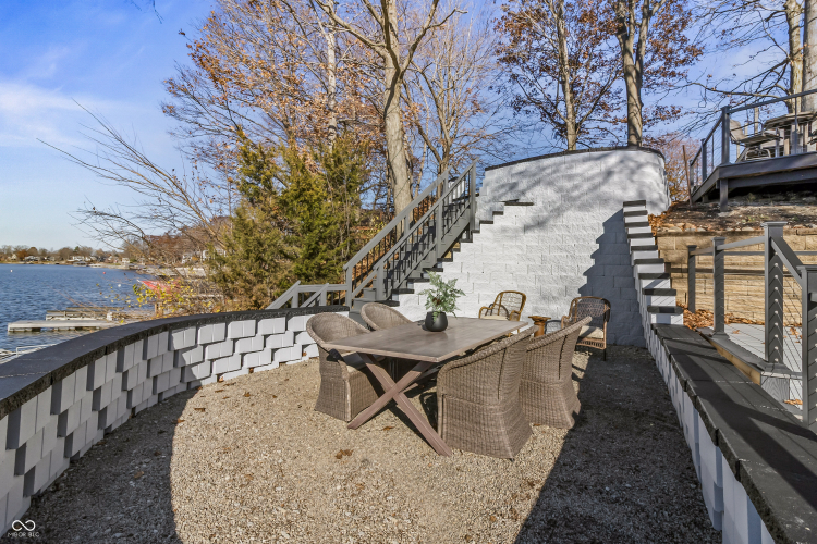 Listing Image 48