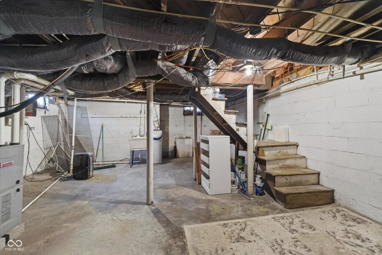 Listing Image 29