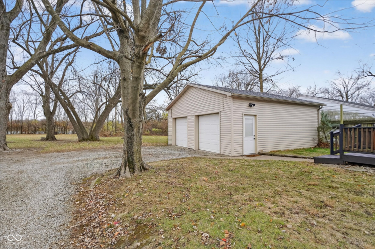 Listing Image 32