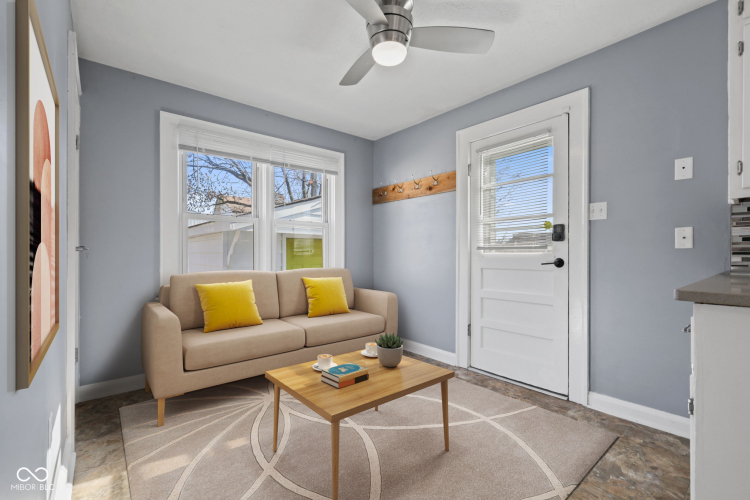 Listing Image 21