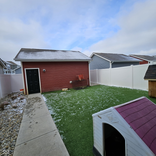 Listing Image 5