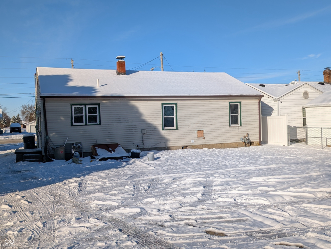 Listing Image 8