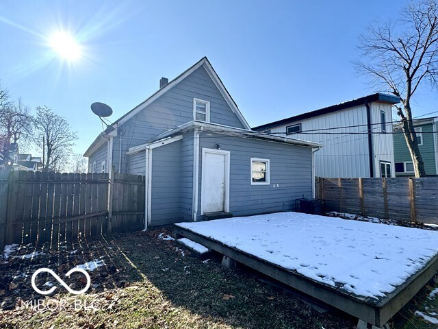 Listing Image 13