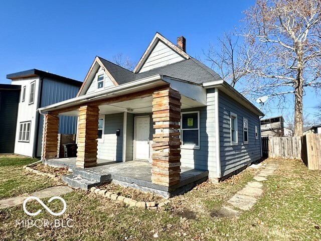 Listing Image 8