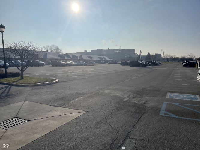 Listing Image 17