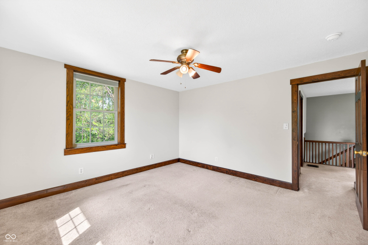 Listing Image 47
