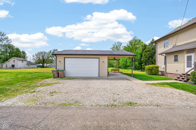 Listing Image 58